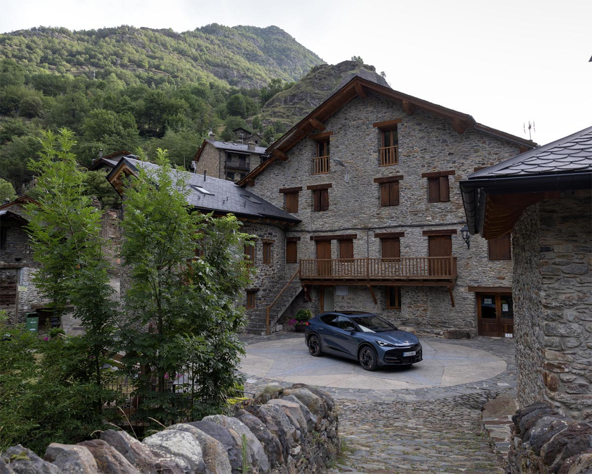 CUPRA Tavascan Un viaje a sus orígenes